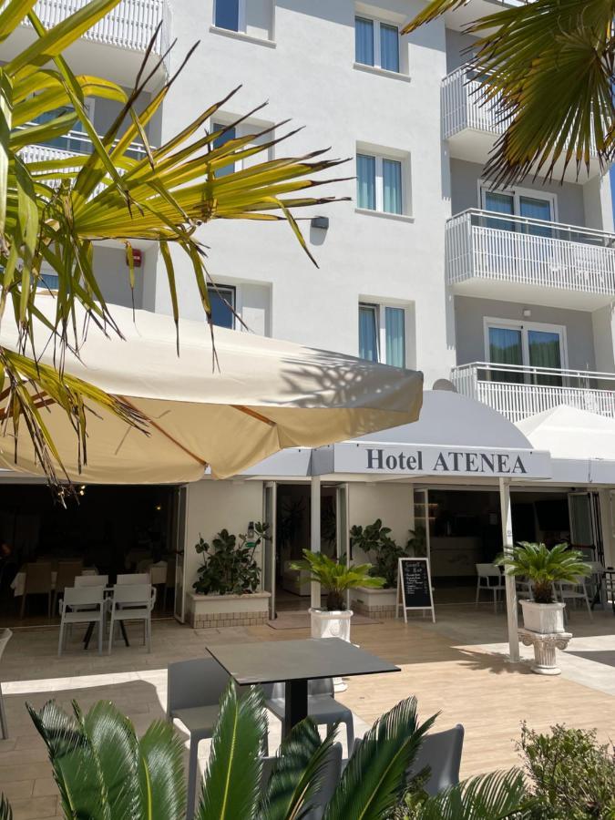 Hotel Atenea Golden Star Caorle Exterior photo